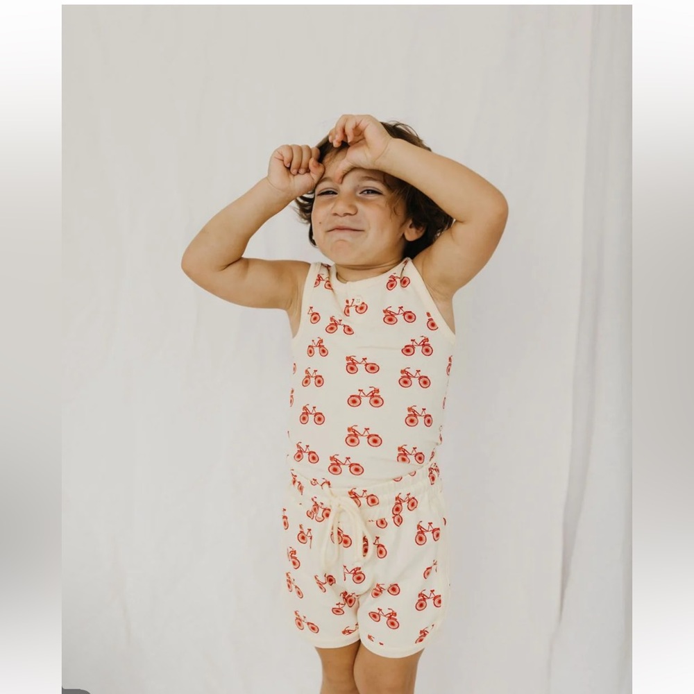 COPY - Fin & Vince tank top